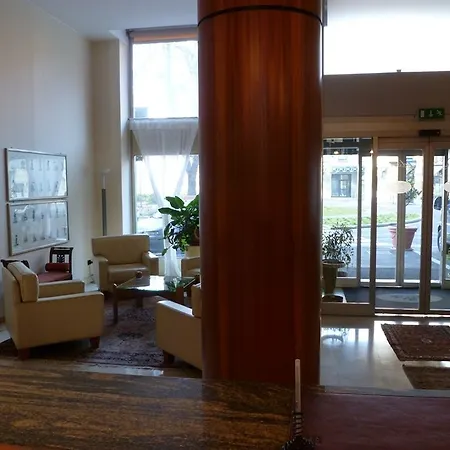 Astoria 3*