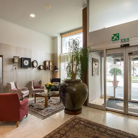 Astoria Hotel