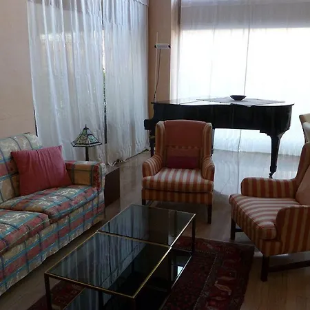 فندق أستوريا غالاراته 3*
